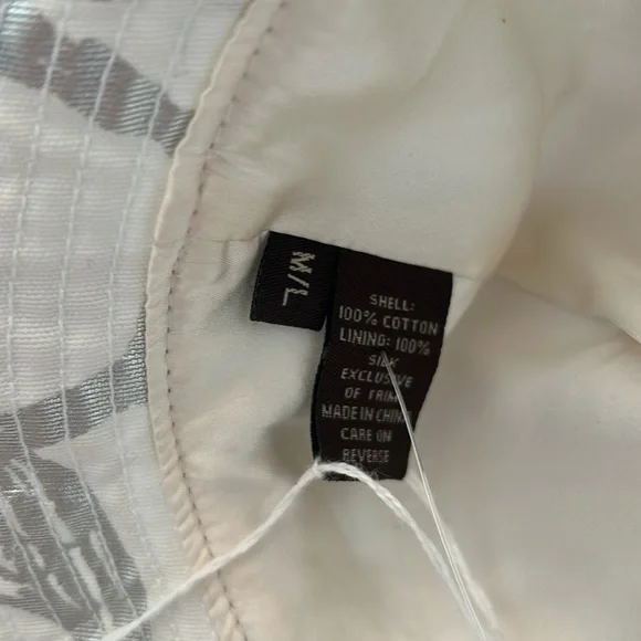 Coach Bucket Hat Silver & White Size M/L NWOT - Picture 4 of 8